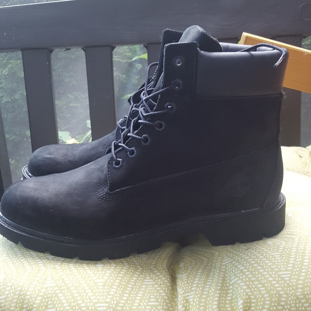 Black timberland waterproof boots